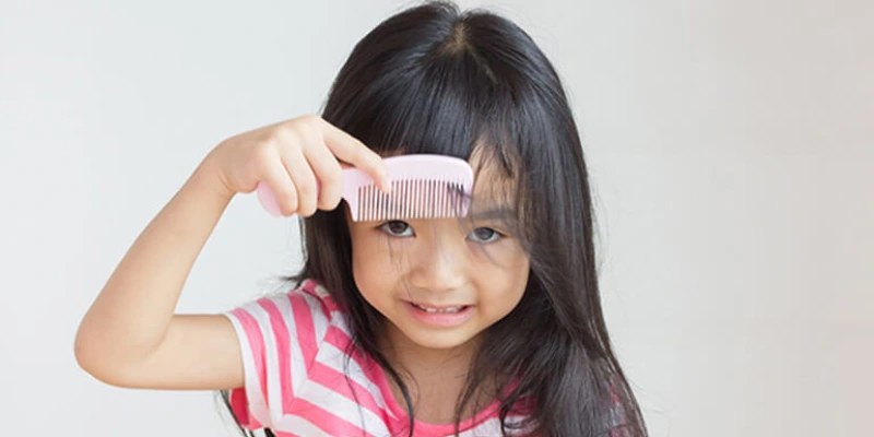 ریزش مو در بچه ها و درمان آن